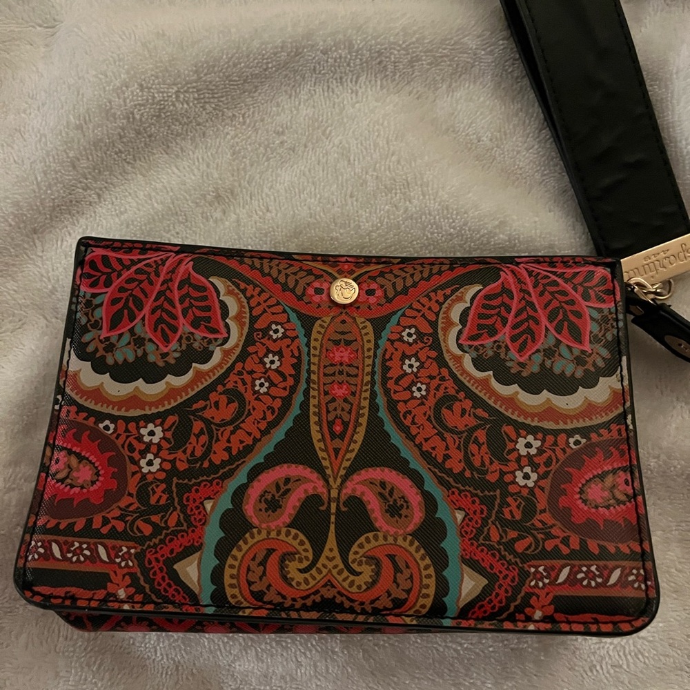 Wristlet - Picture 2 of 3